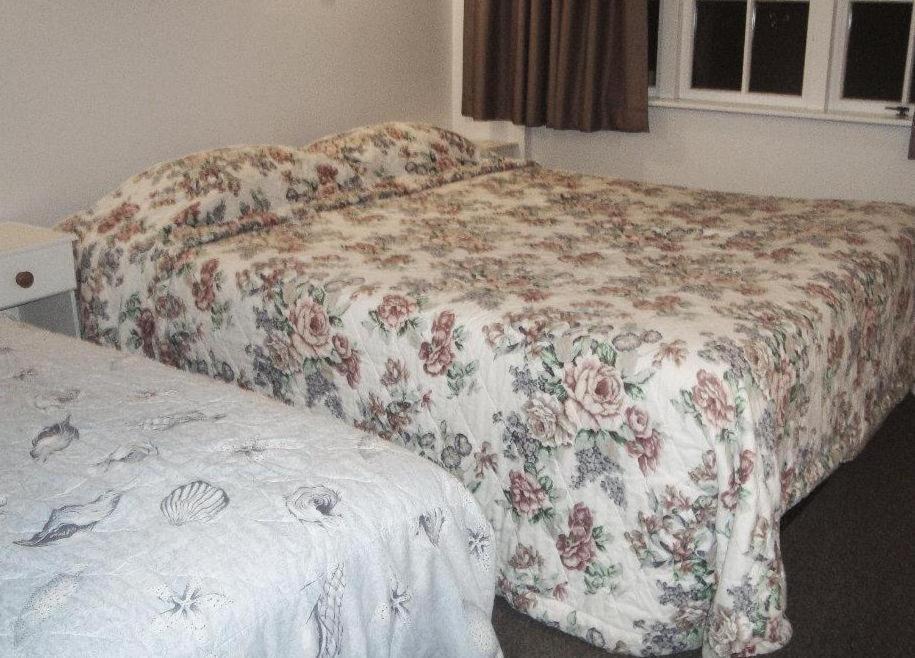 Browns Bay Olive Tree Motel & Apartment Okura Bush 客房 照片